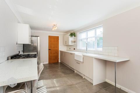 4 bedroom detached house for sale, Oakworth Drive, Bolton, Greater Manchester, England, BL1 7BB