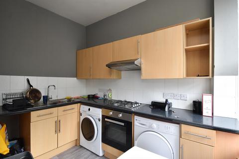 2 bedroom flat for sale, London Road, St Leonards-On-Sea TN37