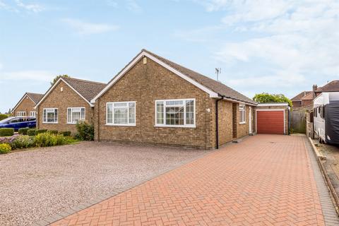 3 bedroom bungalow for sale, The Moorings, PE21