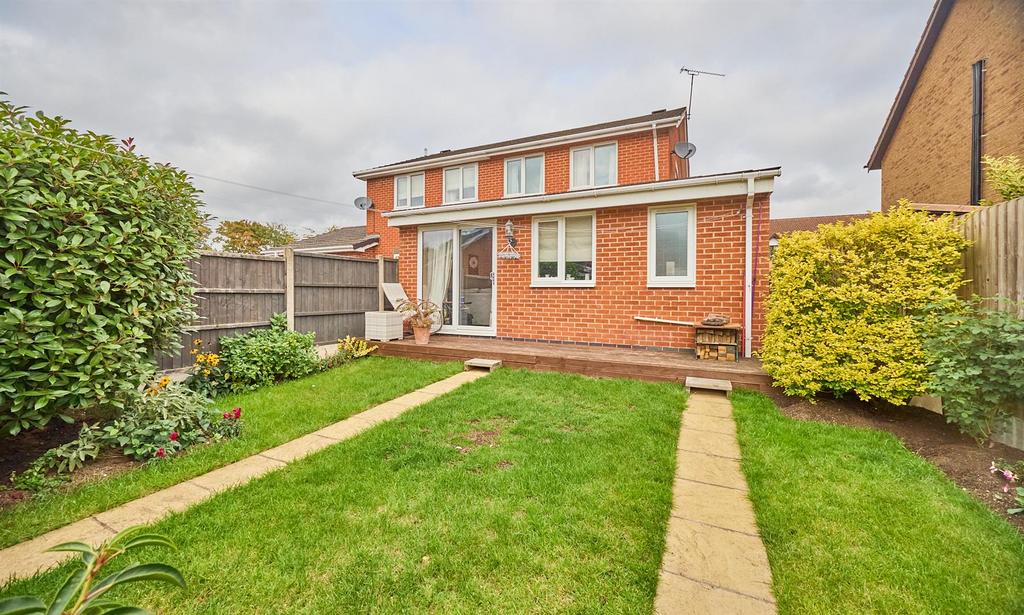 Cadle Close 12.jpg