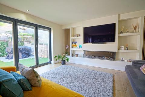 4 bedroom detached house for sale, Swallow Wood Road, Swallownest, Sheffield, South Yorkshire, S26