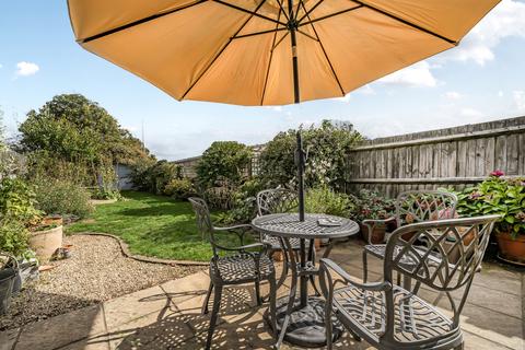 3 bedroom end of terrace house for sale, Eastview Road, Reading RG10