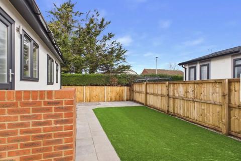 2 bedroom park home for sale, Cheltenham, Gloucestershire, GL51