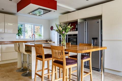 4 bedroom detached house for sale, Blicks Close, Hullavington, SN14
