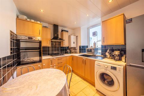 2 bedroom flat for sale, St. Catherines Road, Perth
