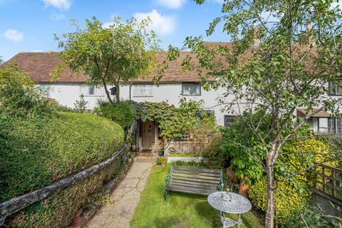 undefined, High Street, Tingrith, Bedfordshire