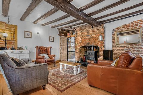 undefined, High Street, Tingrith, Bedfordshire