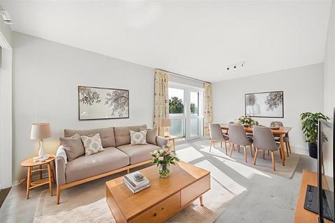 undefined, Basinghall Gardens, Sutton