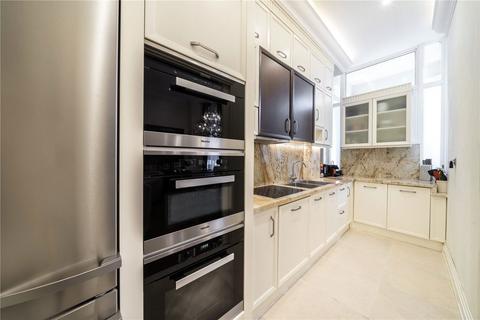 2 bedroom flat to rent, Wickham Court, London SW7