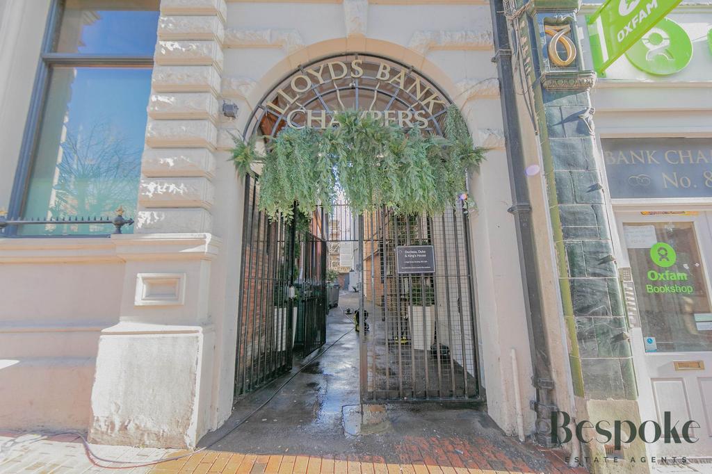 Communal Entrance