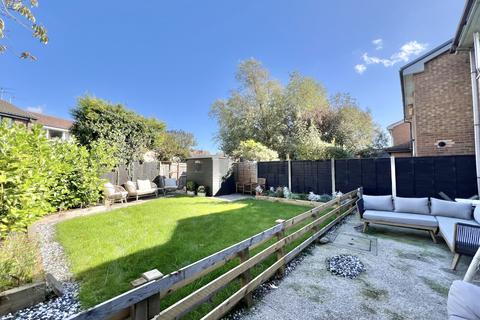 4 bedroom detached house for sale, Fieldhouse Avenue, Thornton FY5