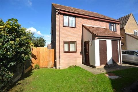 Warley Close, Braintree, CM7