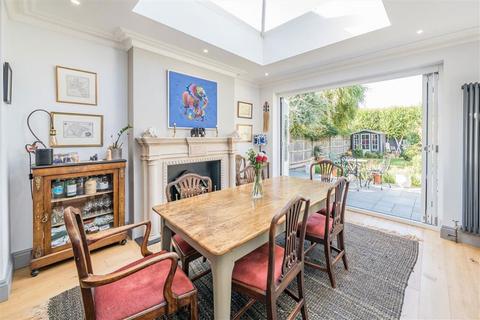 4 bedroom semi-detached house for sale, Atbara Road, Teddington TW11
