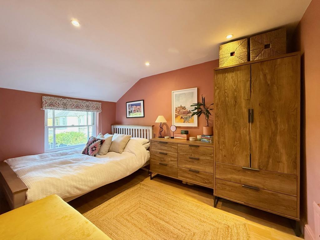 Bed 1
