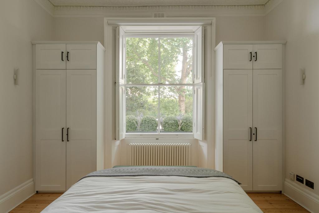 291875 - Eccleston Square, London SW1 V - high r...