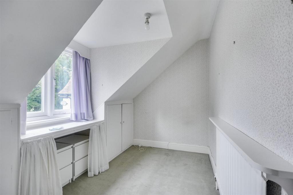 Bedroom 4 1.jpeg