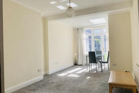undefined, Cleveley Crescent, Ealing
