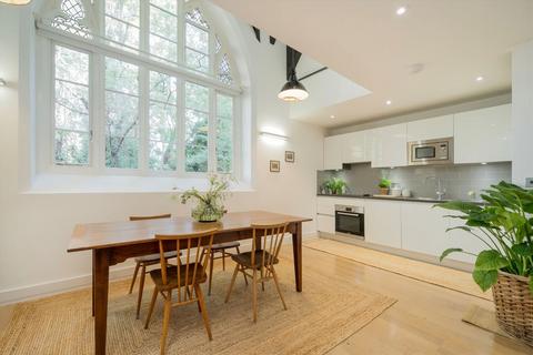 undefined, Eastway, London E9