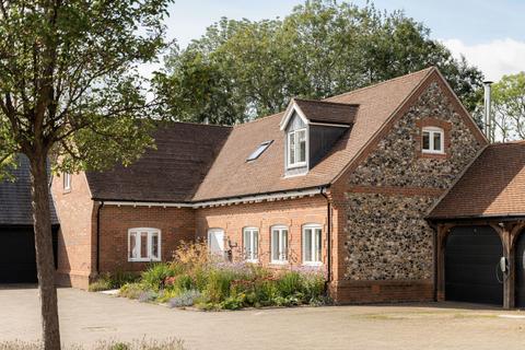 undefined, Cholesbury Road, Wigginton, Tring, Hertfordshire HP23