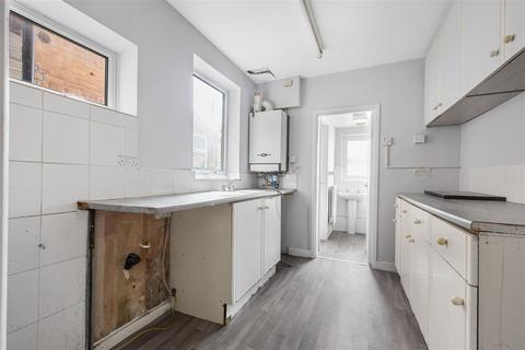 2 bedroom terraced house for sale, Shaftesbury Road, Reading, RG30