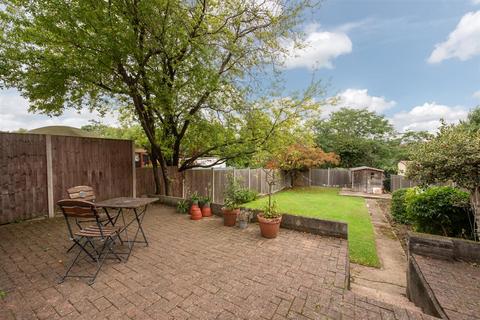 4 bedroom semi-detached house for sale, Ashfield Road, London N14