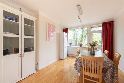 4 bedroom semi-detached house for sale, Ashfield Road, London N14