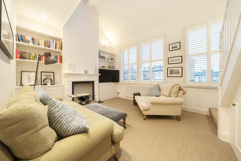 2 bedroom flat to rent, Earlsfield Road, London, SW18