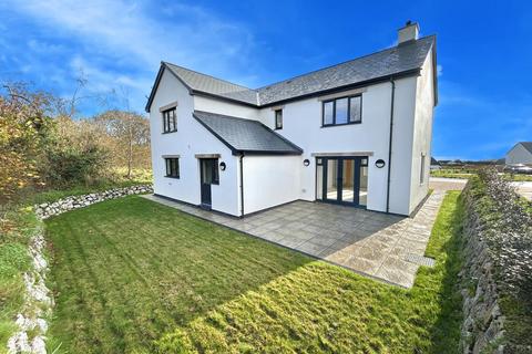 undefined, Parc Halligey, Coverack TR12
