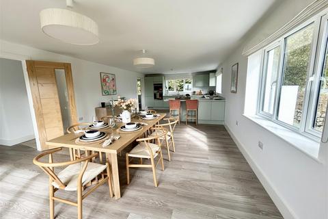 undefined, Parc Halligey, Coverack TR12