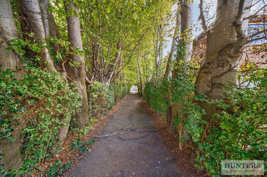 Private Driveway