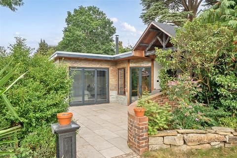 3 bedroom townhouse for sale, Outwood Lane