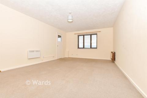 2 bedroom flat for sale, West Street, Deal, Kent