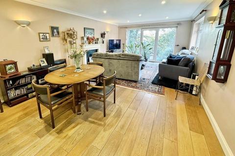 undefined, Grange Park Avenue, Wilmslow