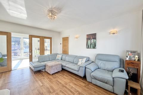 3 bedroom semi-detached house for sale, Highside Drive, Sunderland SR3