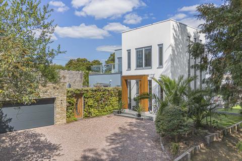 undefined, Humblebee, Daracombe Park, Mile End Road, Newton Abbot, Devon