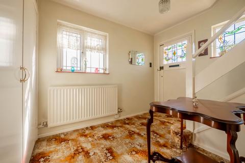 3 bedroom detached house for sale, London Road, Rayleigh SS6