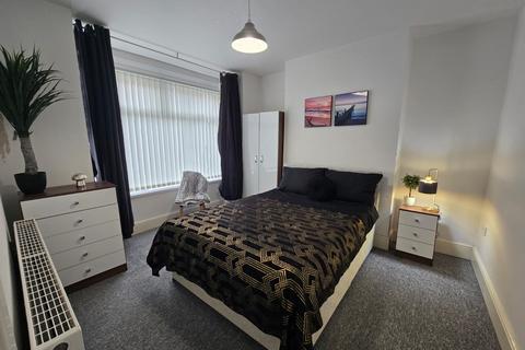 1 bedroom in a house share to rent, Mareham Avenue