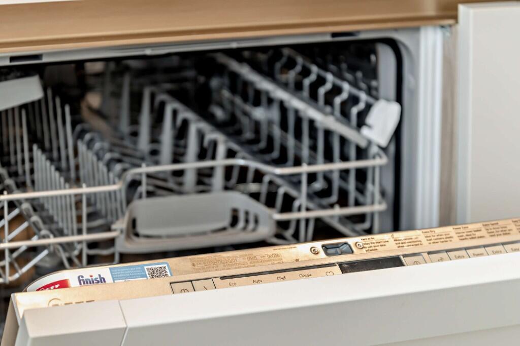 291212 The Winston Plot44 IMG 06 0000.jpeg