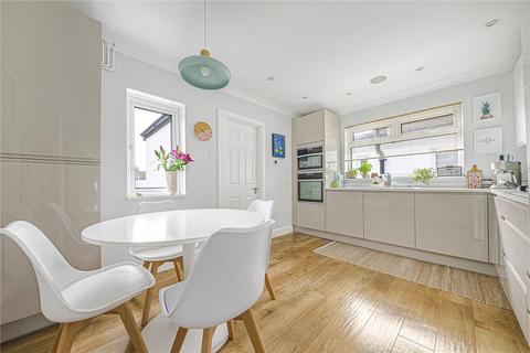 3 bedroom apartment for sale, Palace Grove, Bromley, BR1