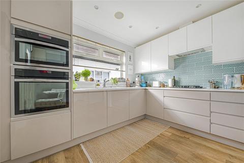 undefined, Palace Grove, Bromley
