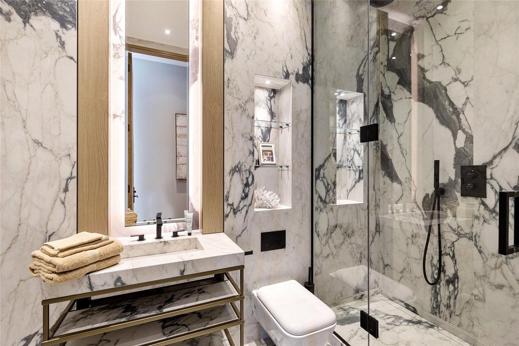Ensuite
