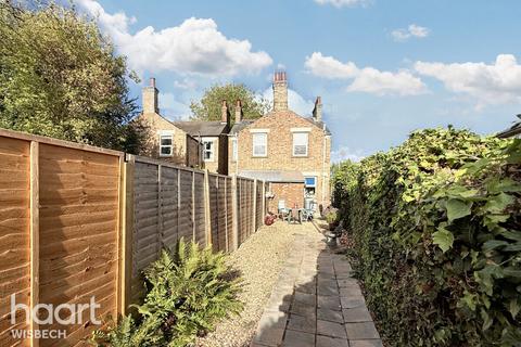 2 bedroom semi-detached house for sale, Roscoe Terrace, Wisbech