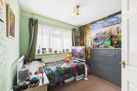 8 Windsor Drive, Tuffley, Gloucester, GL4 0QW