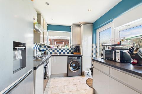 3 bedroom semi-detached house for sale, Windsor Drive, Tuffley, Gloucester, Gloucestershire, GL4