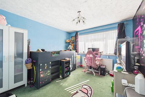 3 bedroom semi-detached house for sale, Windsor Drive, Tuffley, Gloucester, Gloucestershire, GL4