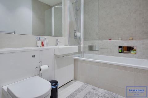 2 bedroom apartment for sale, High Street North, Poole