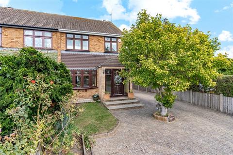 Rayburn Road, Hornchurch, RM11