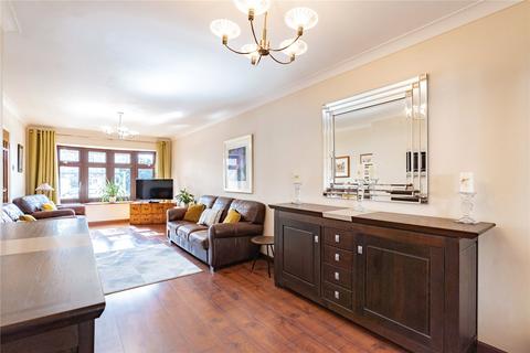 3 bedroom semi-detached house for sale, Rayburn Road, Hornchurch, RM11