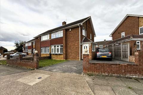 3 bedroom semi-detached house for sale, Frobisher Way, Riverview Park, Gravesend