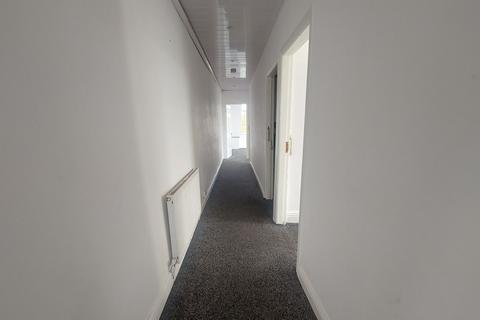 2 bedroom apartment to rent, Bradford Lane, Bradford, BD3